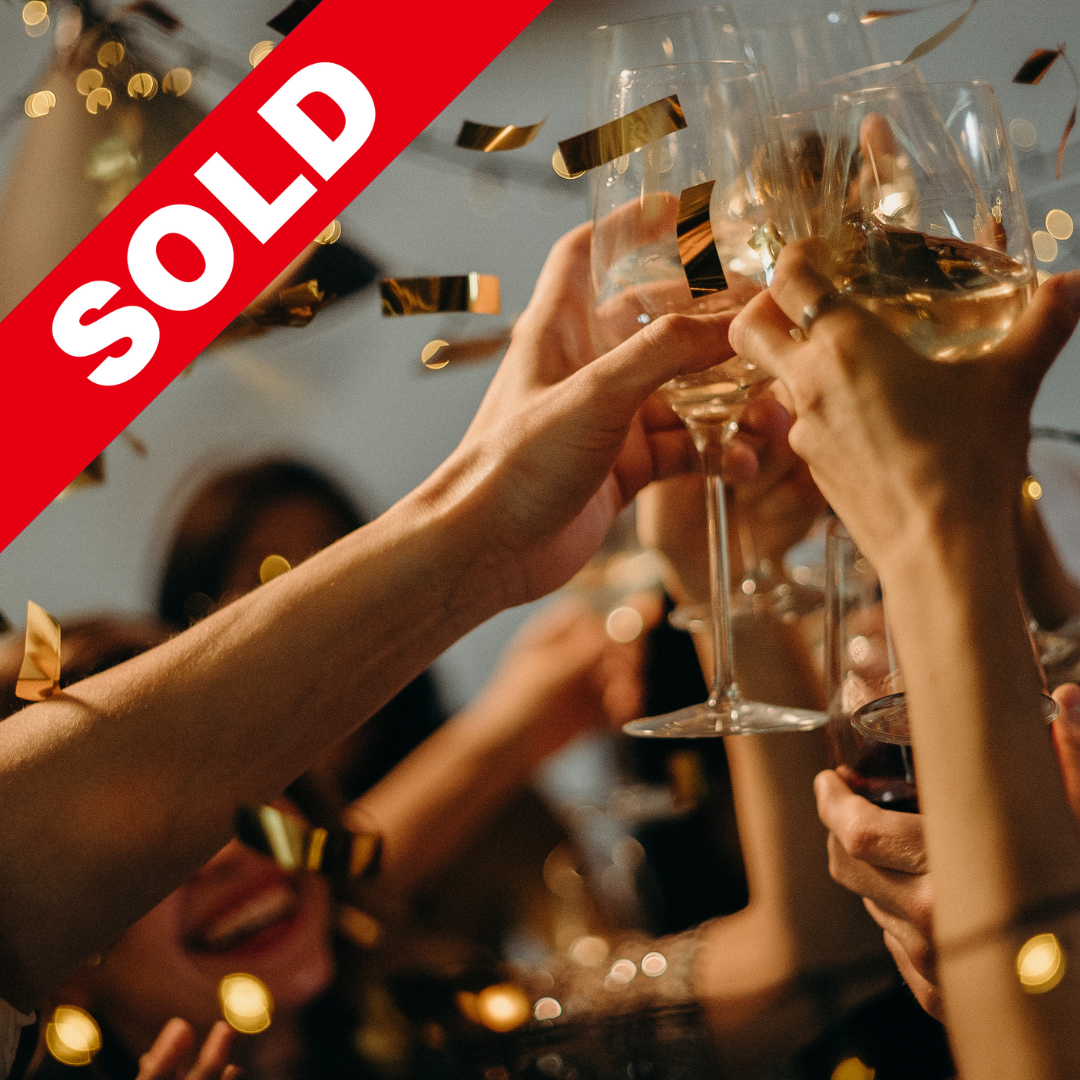 ZBB2131 Profitable Party Rental